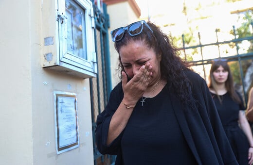 Κυριακή Γρίβα: Πειθαρχική έρευνα στον Σπύρο Δημητρίου μετά το επεισόδιο με μπουκάλι στη δίκη