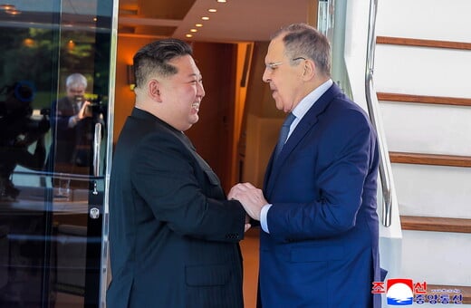 Ανευ όρων στήριξη της Βόρειας Κορέας στη Ρωσία για τον πόλεμο στην Ουκρανία