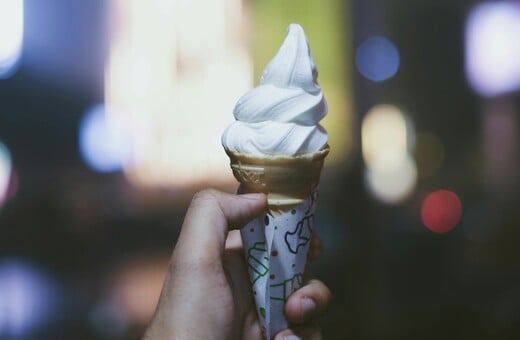 Παγωτό vs gelato δεν είναι το ίδιο: Ποιες οι διαφορές και ποιο έχει τις λιγότερες θερμίδες