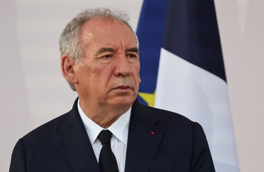 Γαλλία: Κατάργηση αργιών και «πάγωμα» δημοσίων δαπανών - Οι προτάσεις Μπαϊρού για να μειωθεί το έλλειμμα