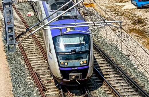Φωτιά κοντά στη σιδηροδρομική γραμμή Πλατύ-Κατερίνη
