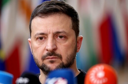 Η Ρωσία εξαπέλυσε πάνω από 30 πυραύλους και 300 drones, λέει ο Ζελένσκι