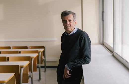 Απόστολος Γιαννόπουλος: «Πολύπλοκος είναι ο κόσμος, όχι τα μαθηματικά»