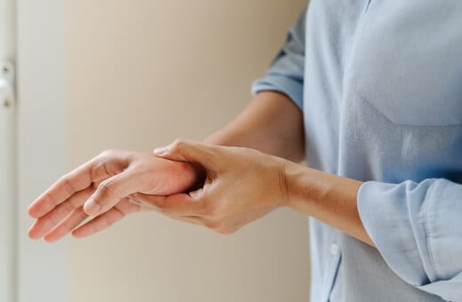 Τι είναι η Ψωριασική Αρθρίτιδα και ποια η αιτιολογία της;