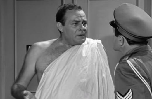 Finos Film: «Θα σκάσω» - Το χιουμοριστικό βίντεο για τον καύσωνα με αξέχαστες ατάκες του κινηματογράφου