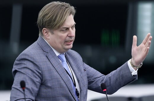 Σε δίκη πρώην συνεργάτης βουλευτή του AfD στη Γερμανία για κατασκοπεία υπέρ της Κίνας