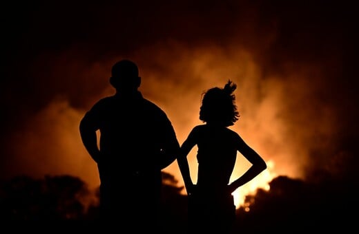 Φωτιά: Δύσκολο το βράδυ στην Κερατέα - «Είναι απελπιστική η κατάσταση», λέει ο αντιδήμαρχος Σαρωνικού
