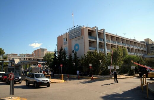 Ασανσέρ έπεσε από τον 3ο όροφο στο «Γεννηματάς» – Εργαζόμενη σώθηκε την τελευταία στιγμή