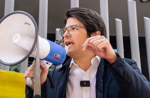 Κολομβία: Νεκρός ο γερουσιαστής και υποψήφιος πρόεδρος Μιγκέλ Ουρίμπε δύο μήνες μετά την ένοπλη επίθεση