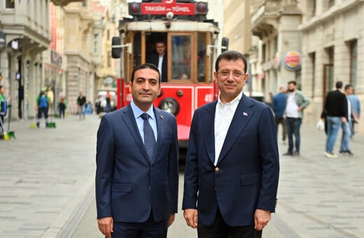 Κωνσταντινούπολη: Συνέλαβαν για διαφθορά τον δήμαρχο του Πέρα και άλλα 43 άτομα