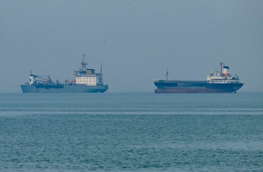 Πώς δίκτυα offshore μετέφεραν πετρέλαιο από Ιράν, Ρωσία και Βενεζουέλα στην Κίνα