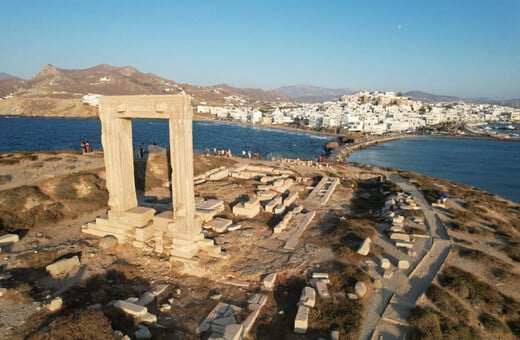 Τροχαίο δυστύχημα στη Νάξο: Νεκρός ένας 20χρονος, σοβαρά τραυματισμένος ο 17χρονος οδηγός