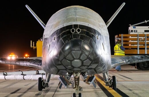 Το μυστηριώδες διαστημικό αεροσκάφος X-37B της Πολεμικής Αεροπορίας των ΗΠΑ ξεκίνησε νέα μυστική αποστολή
