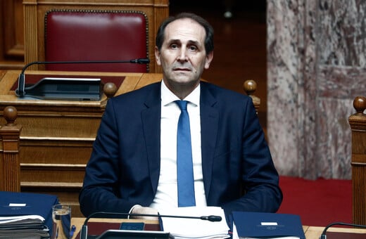 Απόστολος Βεσυρόπουλος: «Χωρίς απινιδωτή, ο "πολιτικός των απινιδωτών"», αναφέρει ο μη κερδοσκοπικός οργανισμός Kids Save Lives