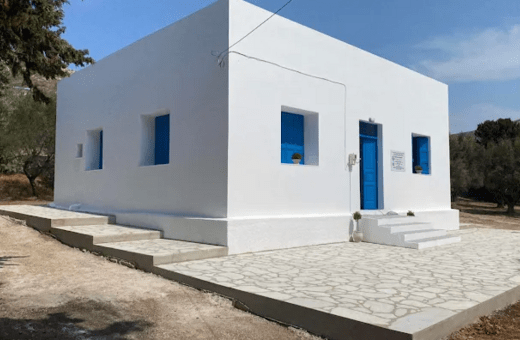 Ψέριμος: Ανοίγει το Δημοτικό Σχολείο για τους δυο μικρούς μαθητές που τελείωσαν το νηπιαγωγείο