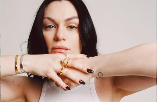 JESSIE J ΚΑΡΚΙΝΟΣ ΣΥΝΑΥΛΙΑ