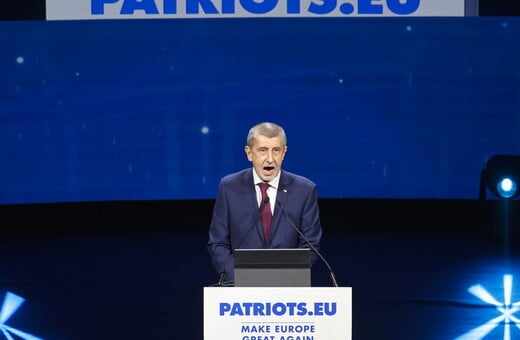 Επίθεση με μπαστούνι δέχτηκε ο πρώην πρωθυπουργός της Τσεχίας Αντρέι Μπάμπις – Μεταφέρθηκε στο νοσοκομείο