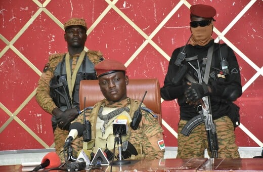 Η Μπουρκίνα Φάσο ποινικοποιεί τις ομοφυλοφιλικές σχέσεις - Ποινές έως και πέντε χρόνια φυλάκισης