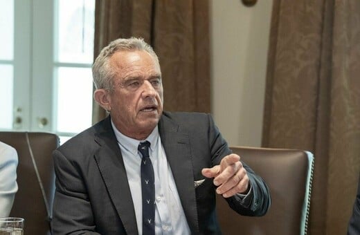 «Σας έχουν κοροϊδέψει!» – Η νέα εκστρατεία κατά των φυτικών ελαίων και ο Ρόμπερτ Κένεντι Τζούνιορ