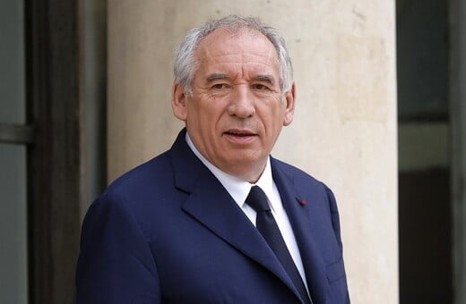 Γαλλία: Έπεσε η κυβέρνηση Μπαϊρού – Καταψήφισε η Εθνοσυνέλευση