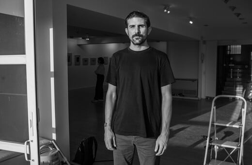 Ο Ευριπίδης Παπαδοπετράκης κάνει τη χαρακτική σύγχρονη τέχνη