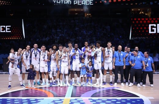 Eurobasket 2025: «Ελλάδα αυτό είναι για εσένα» - Οι πρώτες δηλώσεις προπονητή και παικτών μετά τη νίκη