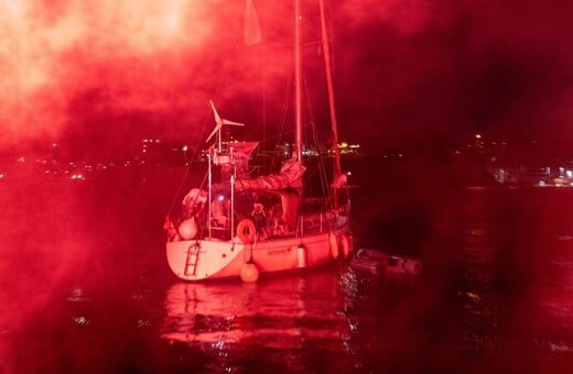 Σύρος: Αναχώρησε για τη Γάζα το πλοίο της ελληνικής αποστολής «Οξυγόνο»
