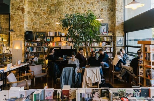 Είσαι πρωτοετής; Ένας πλήρης οδηγός για να κάνεις την Αθήνα δική σου
