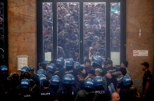 Ιταλία: Δεκάδες χιλιάδες κατέκλυσαν τους δρόμους διαδηλώνοντας κατά του πολέμου στη Γάζα