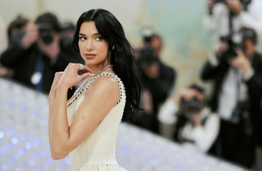 Dua Lipa: Απέλυσε τον ατζέντη της λόγω φερόμενης υποστήριξής του στο Ισραήλ
