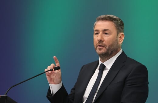 ΠΑΣΟΚ: Αιχμές Γερουλάνου, Καστανίδη και Δούκα – Απάντηση Ανδρουλάκη