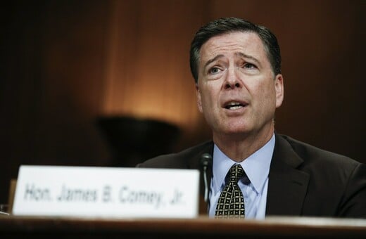 Δίωξη στον Τζέιμς Κόμεϊ, πρώην διευθυντή του FBI και σφοδρό επικριτή του Τραμπ