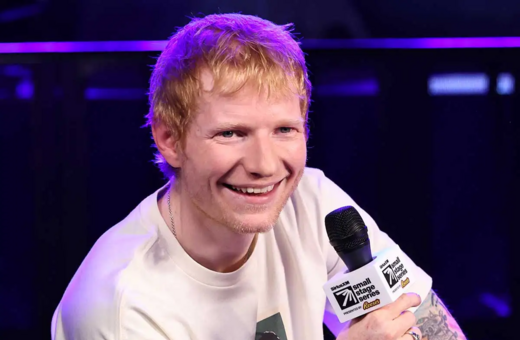 «Τα χαλάω συνέχεια με τις μπύρες»: Ο Ed Sheeran μίλησε πάνω στη σκηνή για διατροφή και six pack