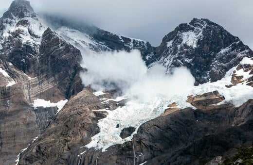 Νεκρός ορειβάτης από χιονοστιβάδα στη Σλοβενία - Αγνοούνται δύο άτομα