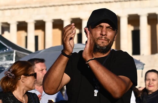 Πάνος Ρούτσι: Συνεχίζει για 23η ημέρα την απεργία πείνας στο Σύνταγμα