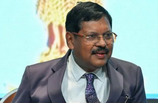 Ινδία: Δικηγόρος πέταξε παπούτσι στον πρόεδρο του Ανωτάτου Δικαστηρίου