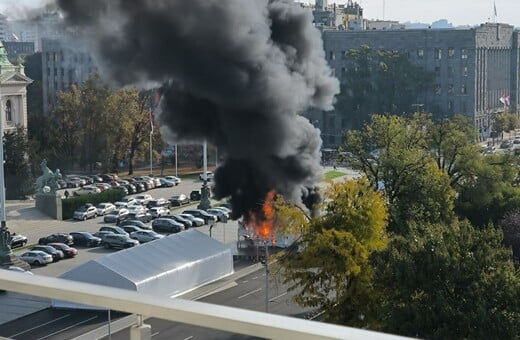 Πυροβολισμοί και φωτιά έξω από το κοινοβούλιο της Σερβίας – Ένας τραυματίας στο Βελιγράδι