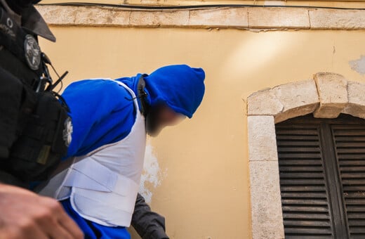 Δολοφονία στην Κρήτη: Ποινική δίωξη για ανθρωποκτονία από πρόθεση στον 22χρονο δράστη