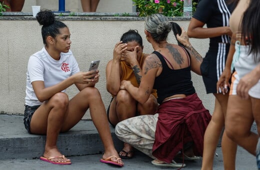 Ρίο ντε Τζανέιρο: Τουλάχιστον 50 σοροί σε πλατεία μετά τη φονικότερη επιχείρηση στην ιστορία της πόλης