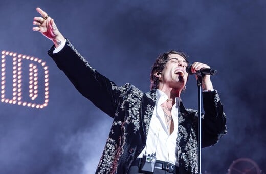 DAMIANO DAVID MANESKIN DOVE CAMERON