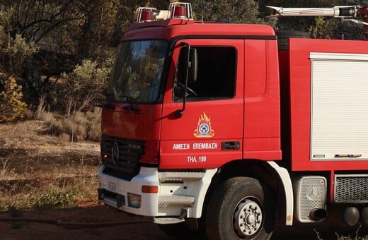 Σέρρες: Μεγάλη φωτιά σε εργοστάσιο ανακύκλωσης