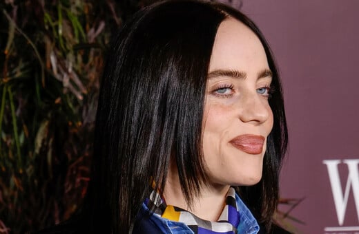  Billie Eilish: «Αν είσαι δισεκατομμυριούχος — γιατί είσαι;»