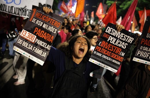 «Favela Lives Matter»: Χιλιάδες στους δρόμους του Ρίο μετά την πιο φονική αστυνομική επιχείρηση στη Βραζιλία