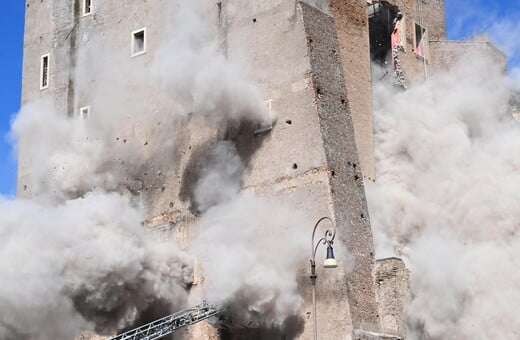 Ρώμη: Μερική κατάρρευση μεσαιωνικού πύργου - Τραυματίστηκε ένας εργάτης