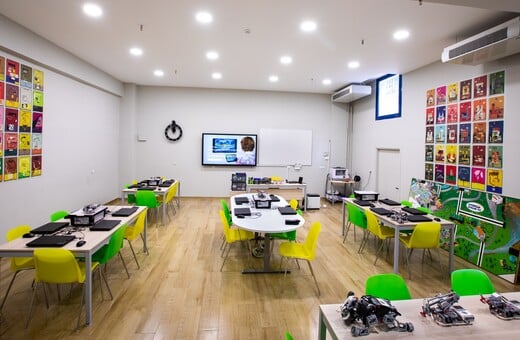 Εκπαιδευτήρια Αυγουλέα – Λιναρδάτου | Περνώντας από το Δημοτικό στο Γυμνάσιο: Ένα νέο ταξίδι γνώσης ξεκινά!