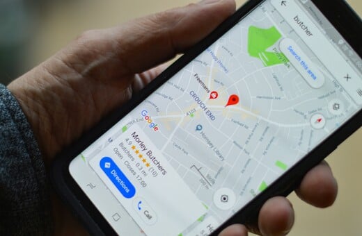 Το Google Maps γίνεται συνομιλητικό: Η τεχνητή νοημοσύνη μπαίνει στο αυτοκίνητο