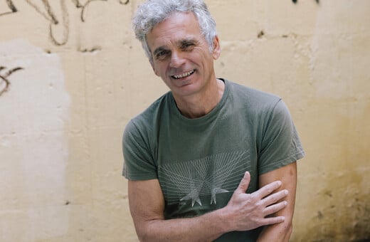 ΕΠΕΞ Γιάννης Φάγκρας: «Το μικρόβιο της απληστίας μπορεί να μας κάνει όλους κανίβαλους»