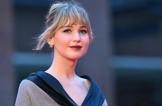 «Τσακώνομαι στο TikTok» - Η Τζένιφερ Λόρενς παραδέχθηκε ότι χρησιμοποιεί ανώνυμα την εφαρμογή