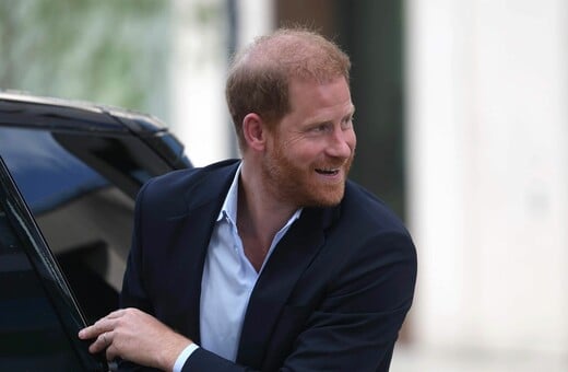 Πρίγκιπας Χάρι: «Ζητώ συγγνώμη από τον Καναδά που φόρεσα το καπέλο των L.A. Dodgers»