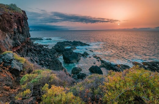 Τενερίφη: Παλιρροϊκά κύματα παρέσυραν ανθρώπους στον ωκεανό - Τρεις νεκροί και 15 τραυματίες